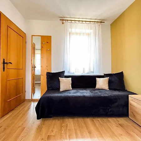 Miadora - Apartma Prekmurska Hiska *