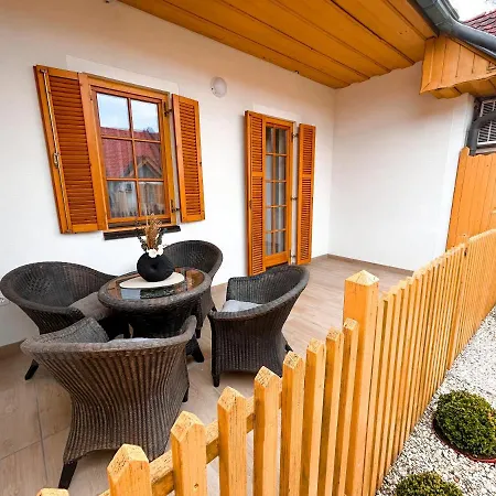Apartamento Miadora - Apartma Prekmurska Hiska Moravske Toplice